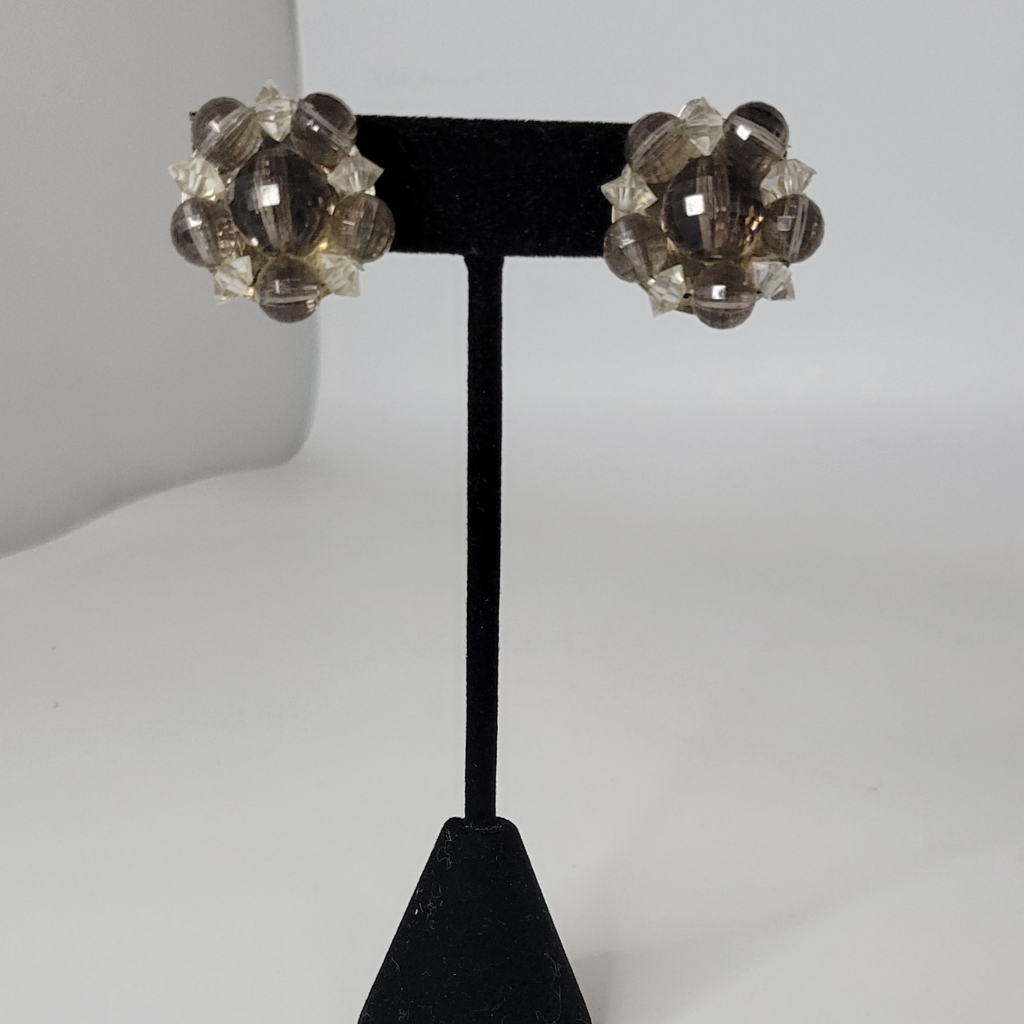 Vtg Lisner Clip On Earrings